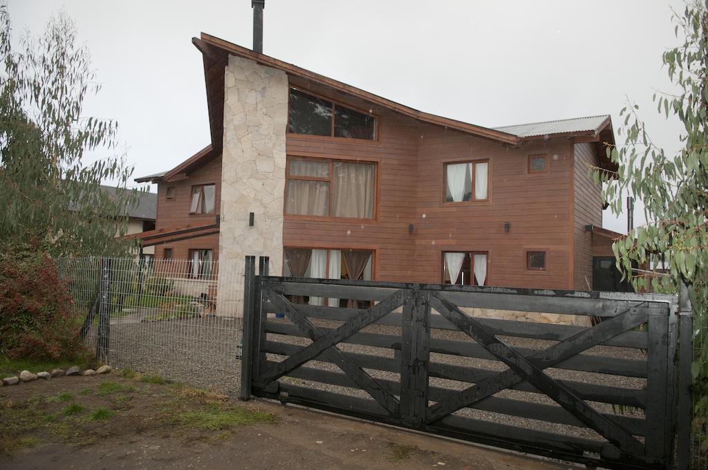 Apart Hotel Raices Patagonicas Dina Huapi Exterior foto